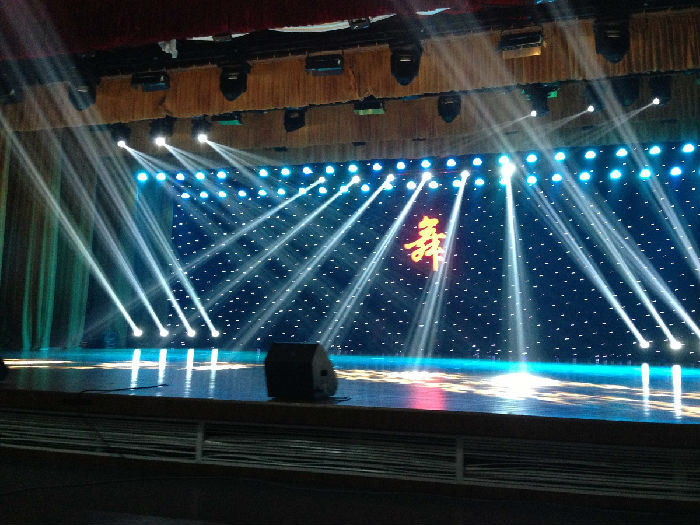 鏡框式舞臺燈光的構成